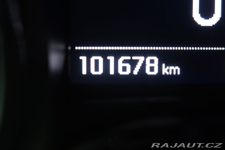 Peugeot 2008 1.2PureTech,CZ,Allure 2018