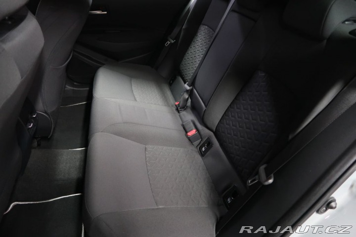 Toyota Corolla 1.8Hybrid,CZ,1Maj,Comfort 2020