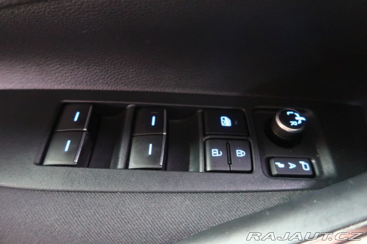 Toyota Corolla 1.8Hybrid,CZ,1Maj,Comfort 2020