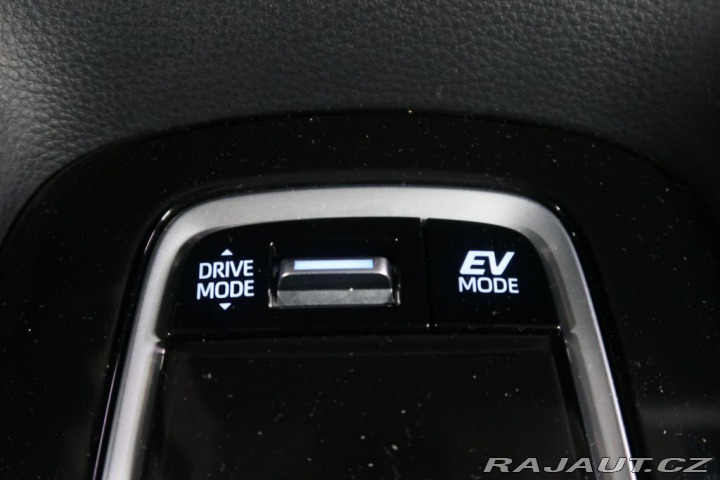 Toyota Corolla 1.8Hybrid,CZ,1Maj,Comfort 2020