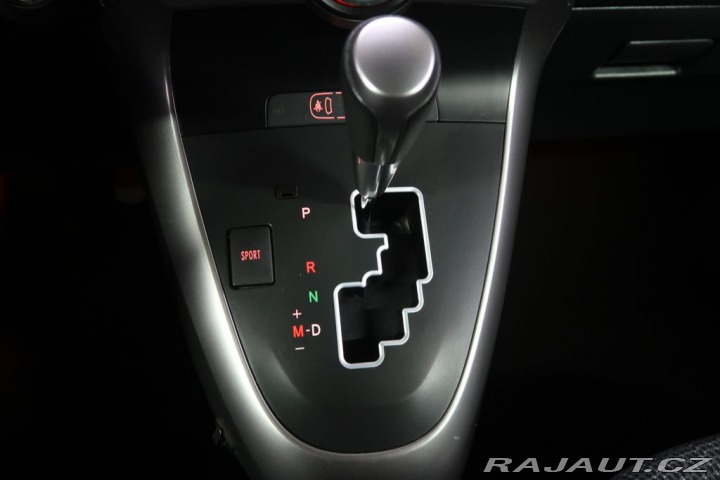 Toyota Verso 1.8VVT-i,CZ,Executive,AT 2015