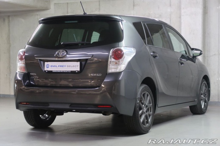 Toyota Verso 1.8VVT-i,CZ,Executive,AT 2015