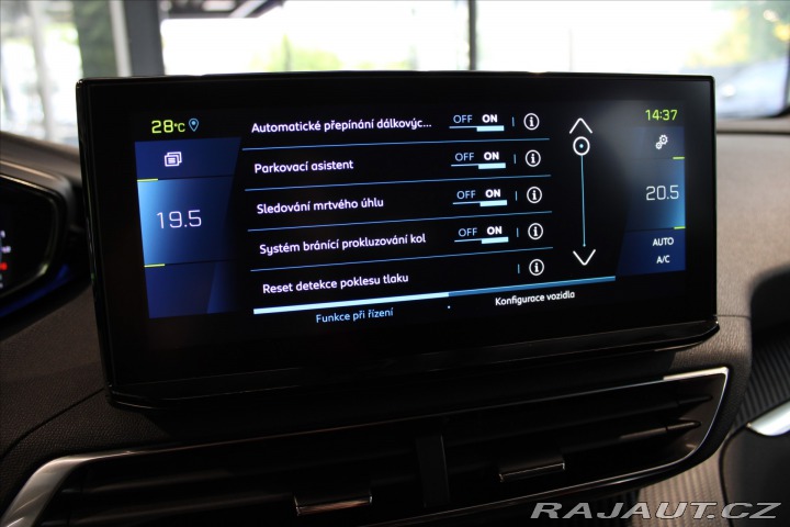 Peugeot 3008 PHEV 225 Allure DPH / LED 2022