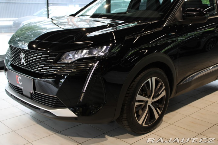 Peugeot 3008 PHEV 225 Allure DPH / LED 2022