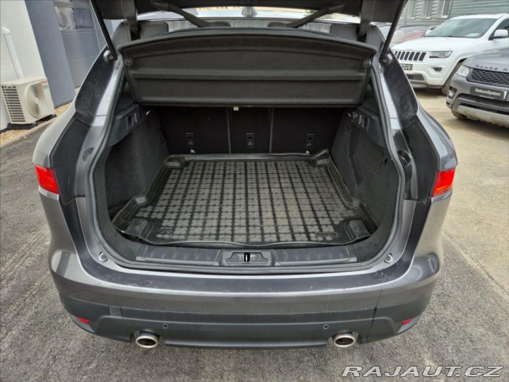 Jaguar F-Pace 3,0 D AWD R-SPORT 2016