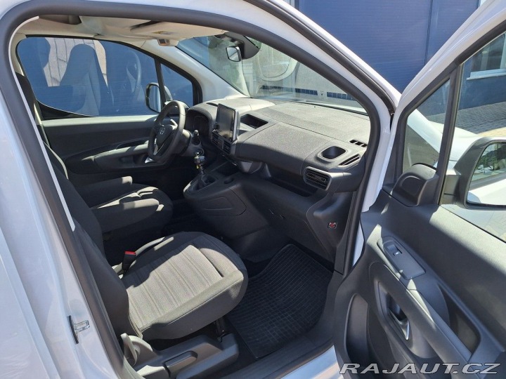 Opel Combo Edition plus 1,2 Turbo 11 2024