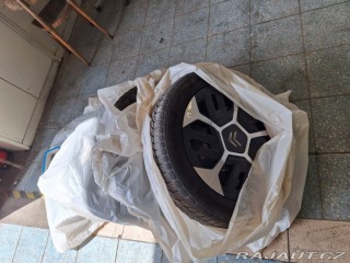 Citroën C4 FEEL 1,2 PureTech 130k M6 2021