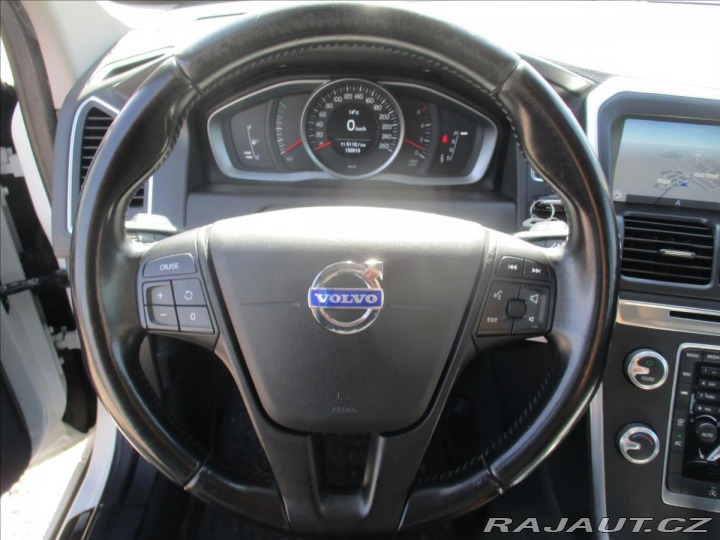 Volvo XC60 2,0 D4 133kw 2WD Aut8° GP 2014