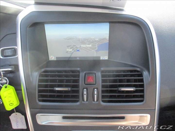 Volvo XC60 2,0 D4 133kw 2WD Aut8° GP 2014
