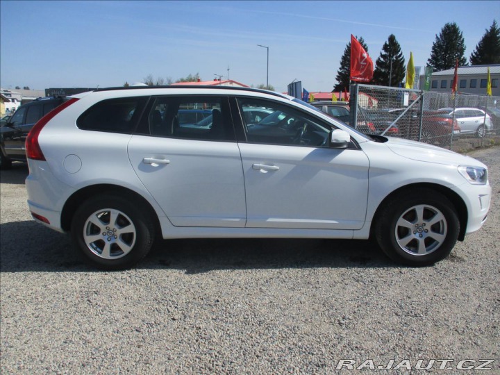 Volvo XC60 2,0 D4 133kw 2WD Aut8° GP 2014