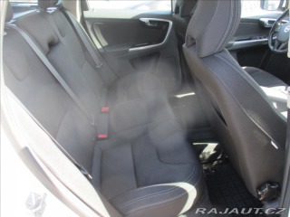 Volvo XC60 2,0 D4 133kw 2WD Aut8° GP 2014