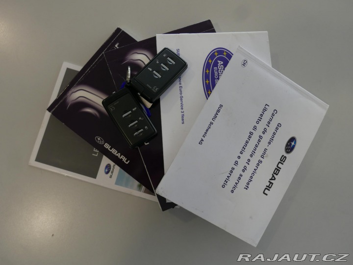 Subaru Outback 3,6R AWD Automat REZERVAC 2011