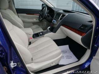 Subaru Outback 3,6R AWD Executive Automa 2011