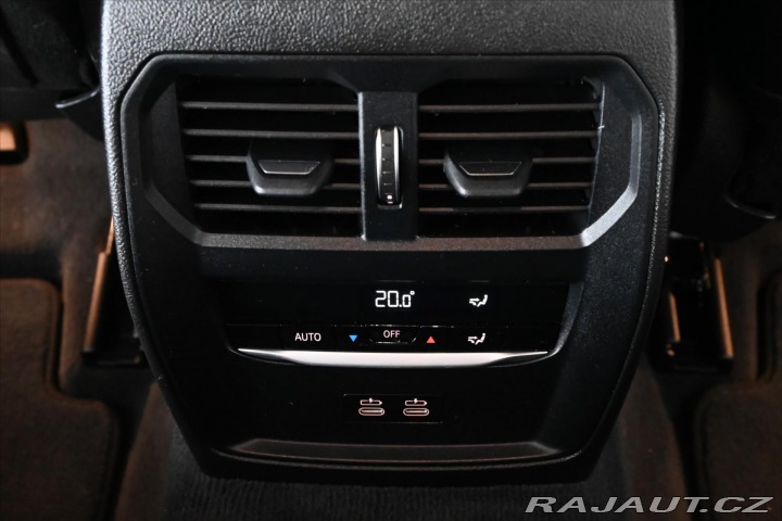 BMW 3 2,0 320D 140 kW M-paket Z 2021