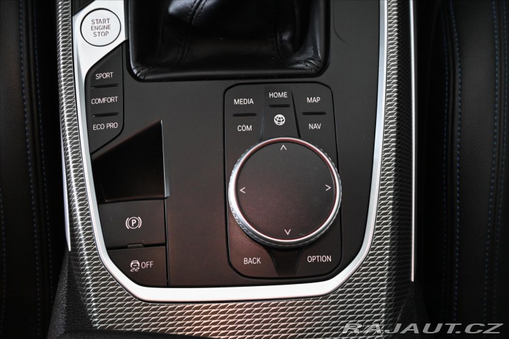 BMW 3 2,0 320D 140 kW M-paket Z 2021