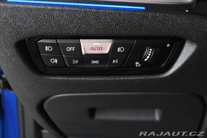 BMW 3 2,0 320D 140 kW M-paket Z 2021