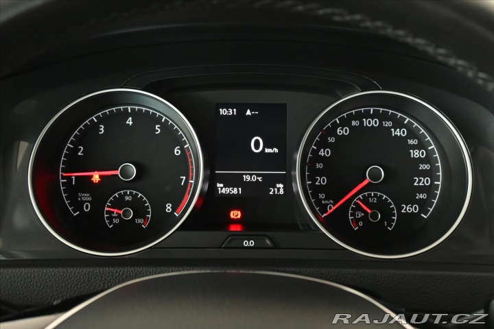 Volkswagen Golf 1,5 TSI 96 kW COMFORTLINE 2020