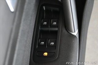 Volkswagen Golf 1,5 TSI 96 kW COMFORTLINE 2020
