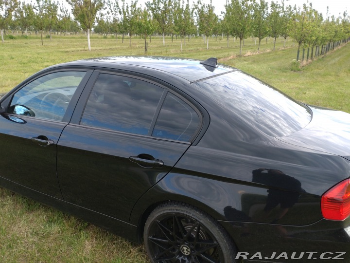 BMW 3 318i 2007