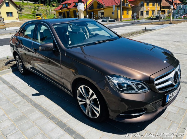 Mercedes-Benz E E350 BlueTEC 4MATIC,185Kw 2013