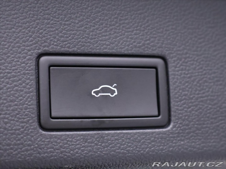Volkswagen Golf 1,0 TSI 81kW Life Variant 2022
