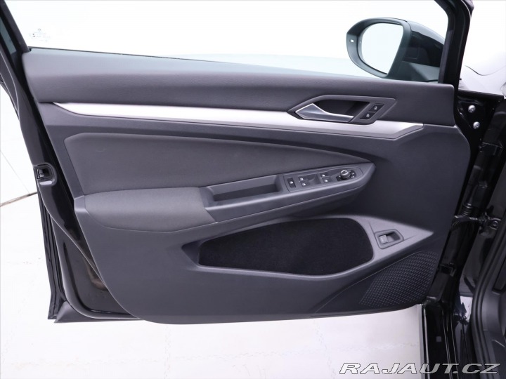 Volkswagen Golf 1,0 TSI 81kW Life Variant 2022