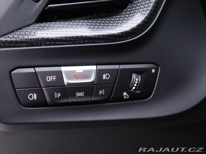 BMW 1 2,0 128Ti 195kW M-Paket D 2023