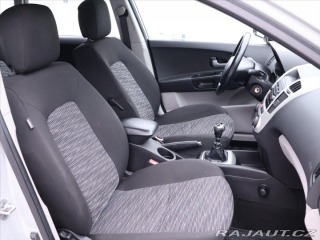 Kia Ceed 1,6 i 89kW Aut.Klima STK 2007