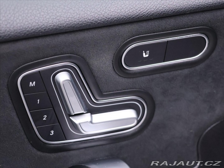 Mercedes-Benz A 1,4 AMG Line Burmester DP 2020