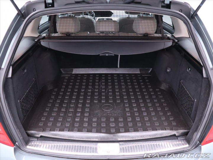 Mercedes-Benz C 1,8 180 CGI Aut. Navi Xen 2011