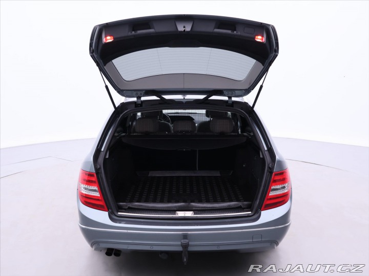 Mercedes-Benz C 1,8 180 CGI Aut. Navi Xen 2011