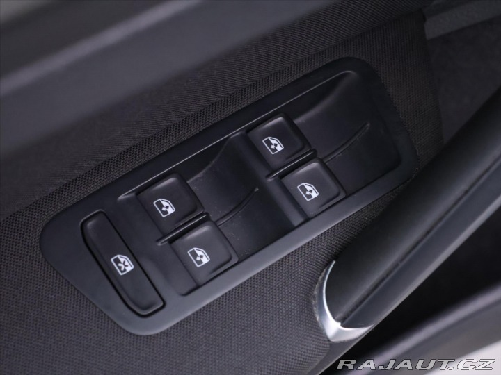 Volkswagen Golf 1,6 TDI DSG Join Navi 2019