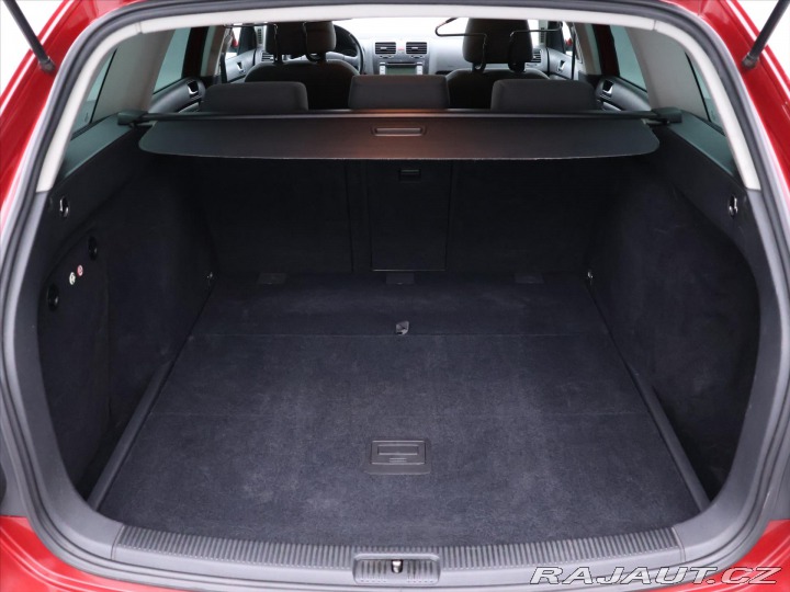 Volkswagen Golf 1,6 i 75kW CZ 1.Maj Serv. 2008
