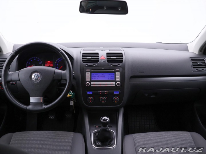Volkswagen Golf 1,6 i 75kW CZ 1.Maj Serv. 2008