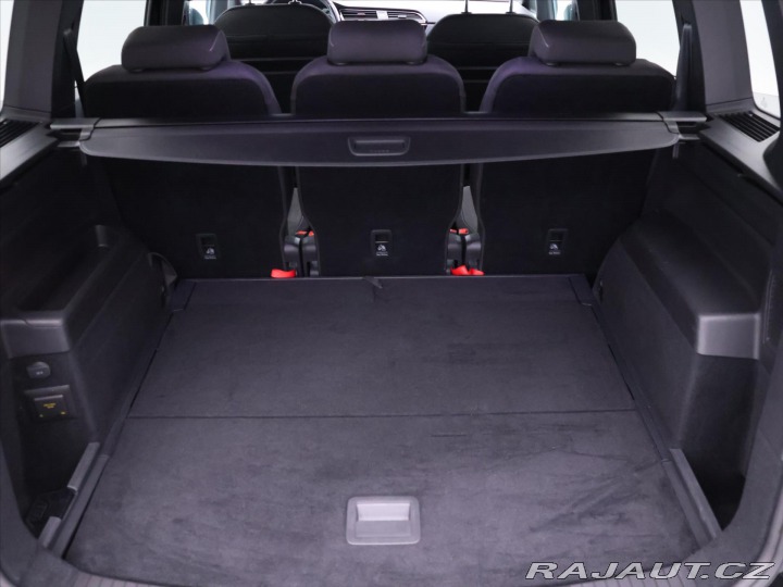 Volkswagen Touran 2,0 TDI 110kW R-Line LED 2017