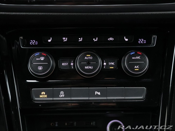 Volkswagen Touran 2,0 TDI 110kW R-Line LED 2017