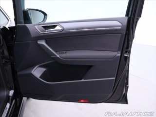Volkswagen Touran 2,0 TDI 110kW R-Line LED 2017