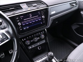 Volkswagen Touran 2,0 TDI 110kW R-Line LED 2017