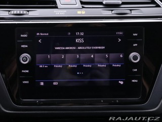 Volkswagen Touran 2,0 TDI 110kW R-Line LED 2017