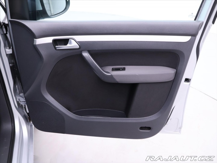 Volkswagen Touran 2,0 TDI 125kW DSG 7-Míst 2009
