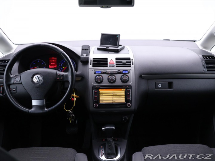 Volkswagen Touran 2,0 TDI 125kW DSG 7-Míst 2009