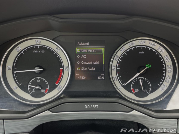 Škoda Superb 2,0 TDi DSG LED*Navi*ACC 2020