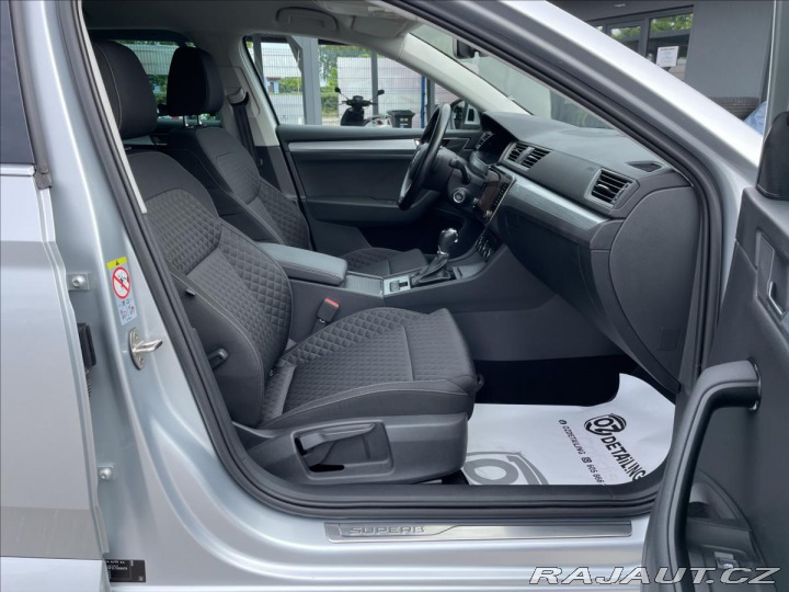 Škoda Superb 2,0 TDi DSG LED*Navi*ACC 2020