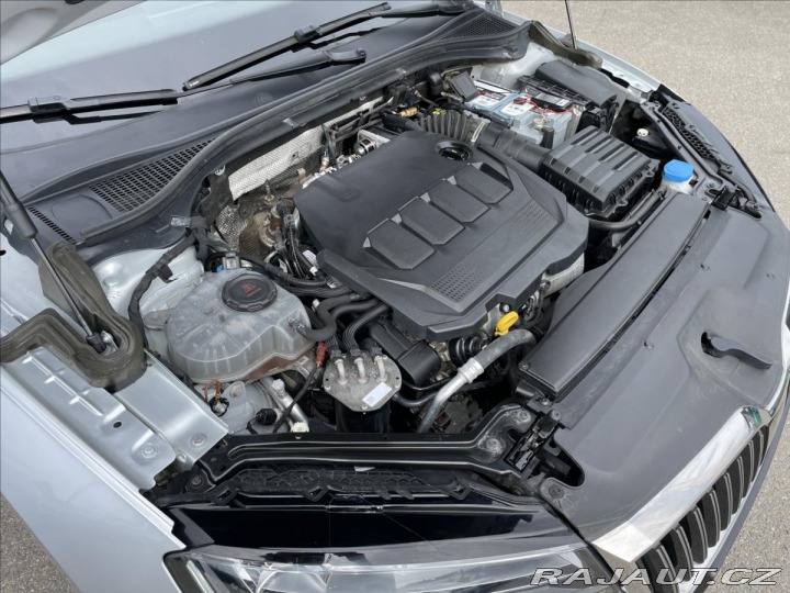 Škoda Superb 2,0 TDi DSG LED*Navi*ACC 2020