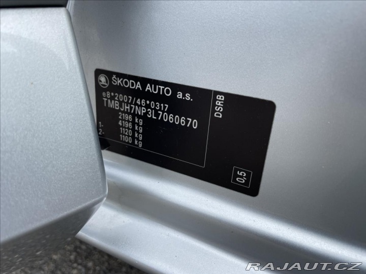 Škoda Superb 2,0 TDi DSG LED*Navi*ACC 2020