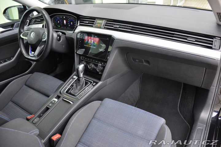 Volkswagen Passat GTE 1,4TSi+PHEV FULLED ČR 2019