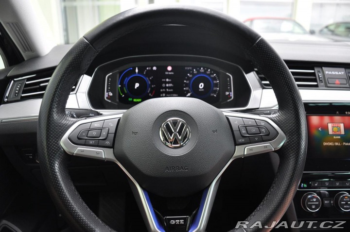 Volkswagen Passat GTE 1,4TSi+PHEV FULLED ČR 2019