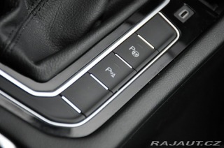 Volkswagen Passat GTE 1,4TSi+PHEV FULLED ČR 2019