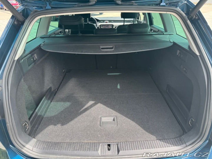 Volkswagen Passat Elegance 2,0TDI 110kW Taž 2021