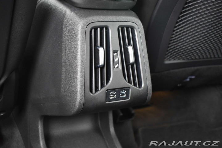 BMW X1 xDrive23d *REZERVACE* 2023